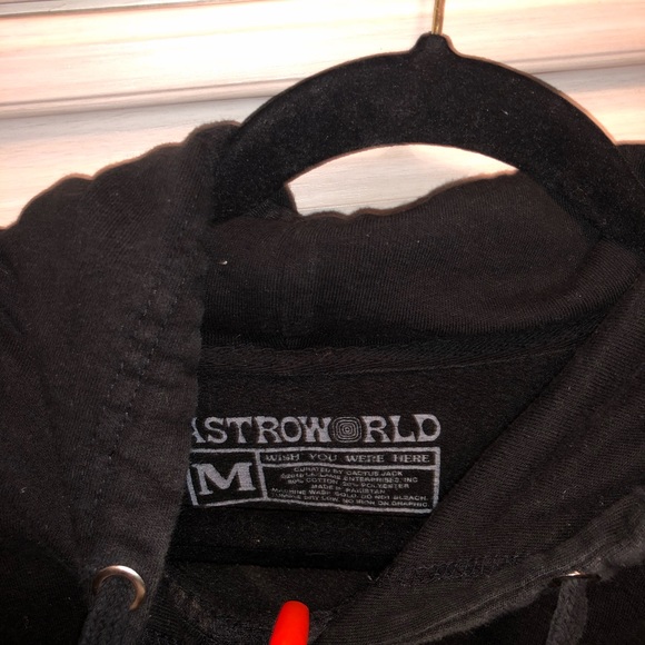 ASTROWORLD hoodie SOLD - Picture 3 of 3